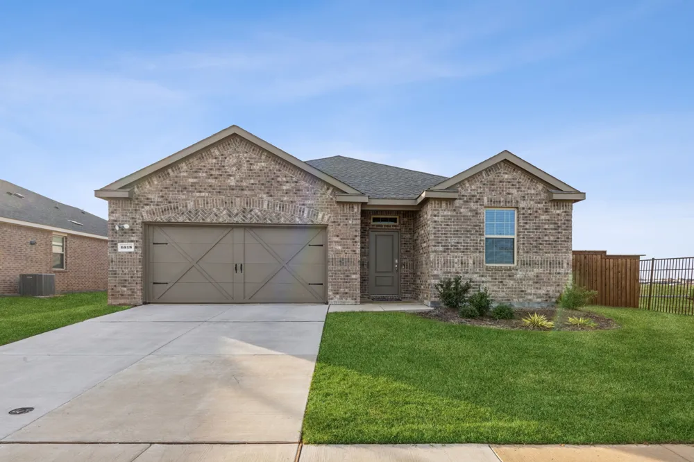 6518 Tudor Place Celina, TX 76227