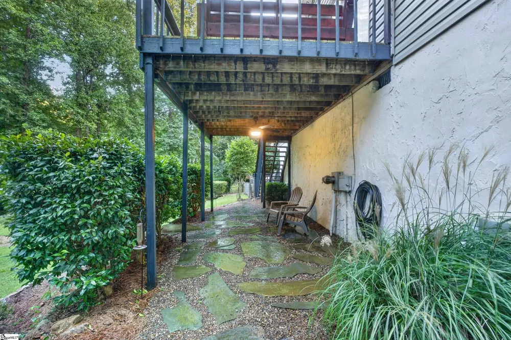 1509 Winding Way Taylors, SC 29687