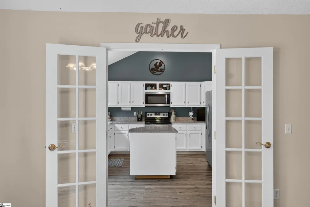 1509 Winding Way Taylors, SC 29687