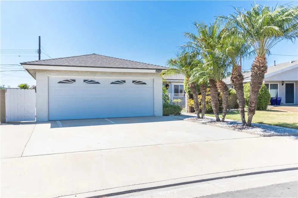 8341 San Simeon Circle Buena Park, CA 90620