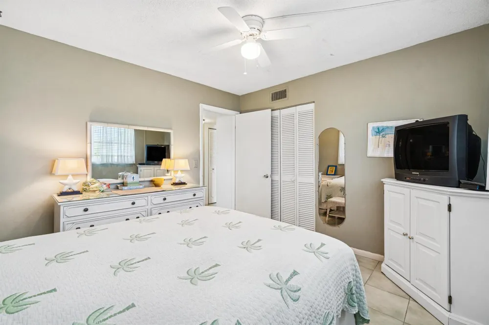 108 NE 20TH AVENUE NE #201 Boynton Beach, FL 33435