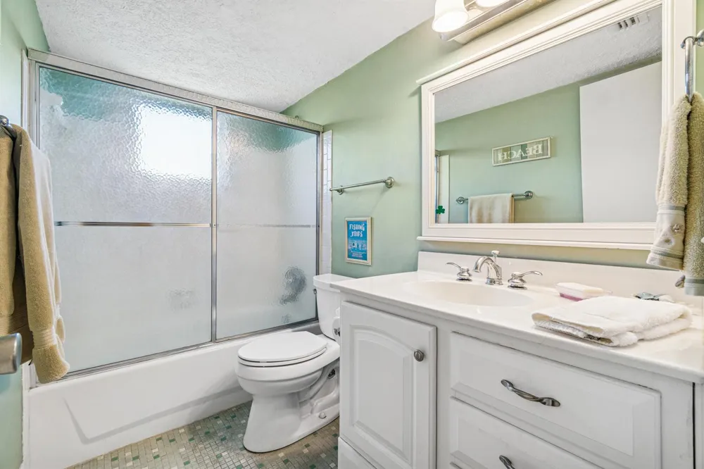 108 NE 20TH AVENUE NE #201 Boynton Beach, FL 33435
