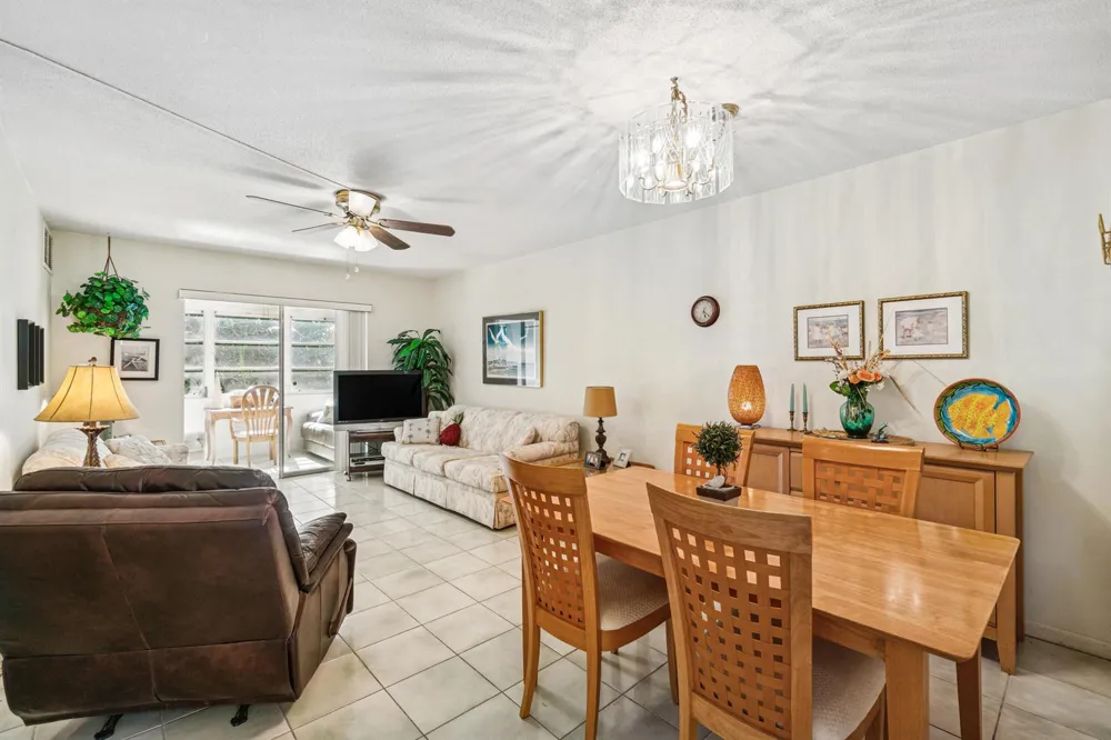 108 NE 20TH AVENUE NE #201 Boynton Beach, FL 33435
