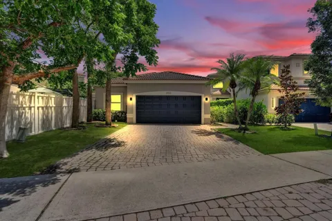 3932 NW 62nd Court