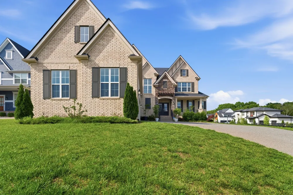 2186 Broadway St Nolensville, TN 37135