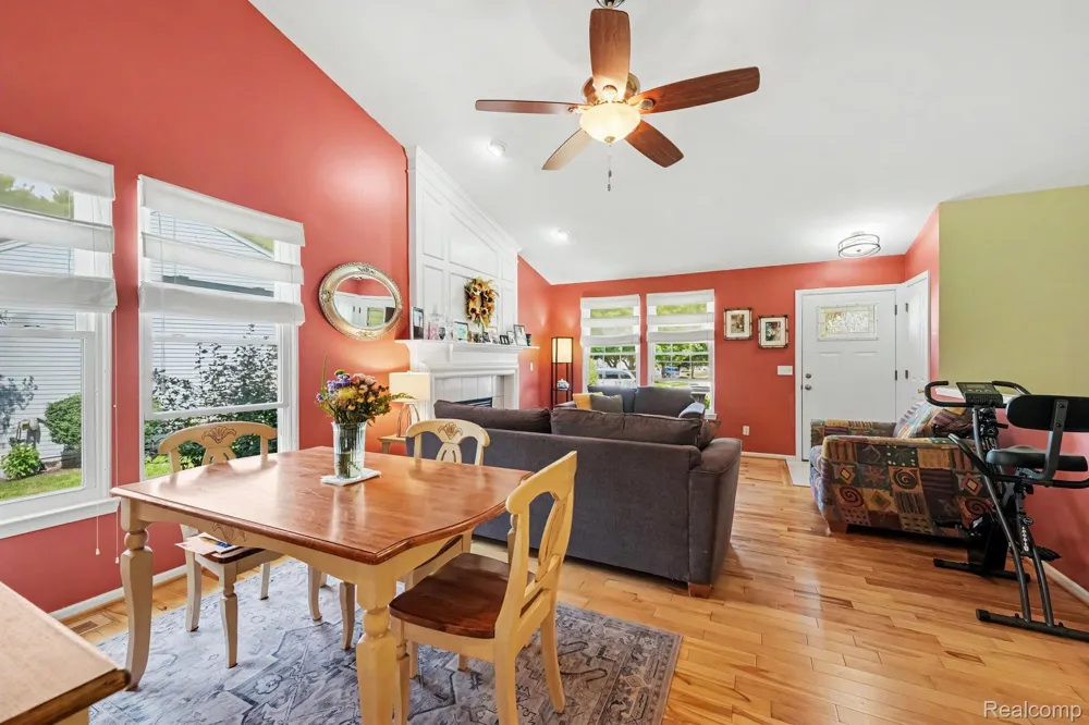 1565 Marshbank Court Pontiac City, MI 48340