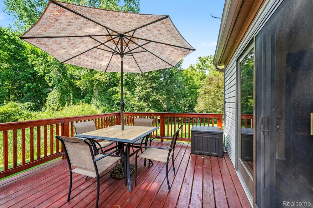 1565 Marshbank Court Pontiac City, MI 48340