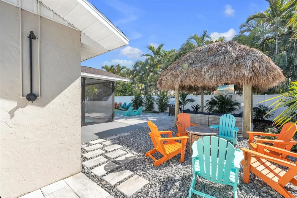 5211 17TH AVENUE W Bradenton, FL 34209