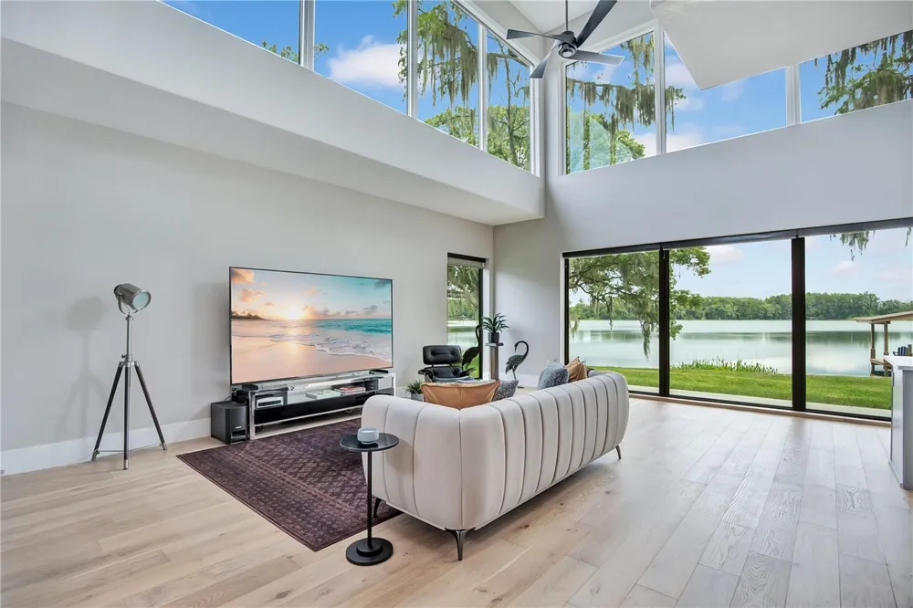 2207 KINDEL AVENUE Winter Park, FL 32789
