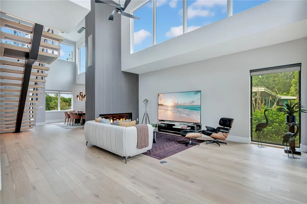 2207 KINDEL AVENUE Winter Park, FL 32789