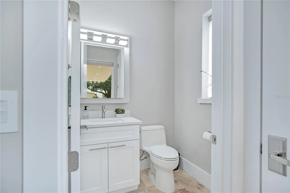2207 KINDEL AVENUE Winter Park, FL 32789