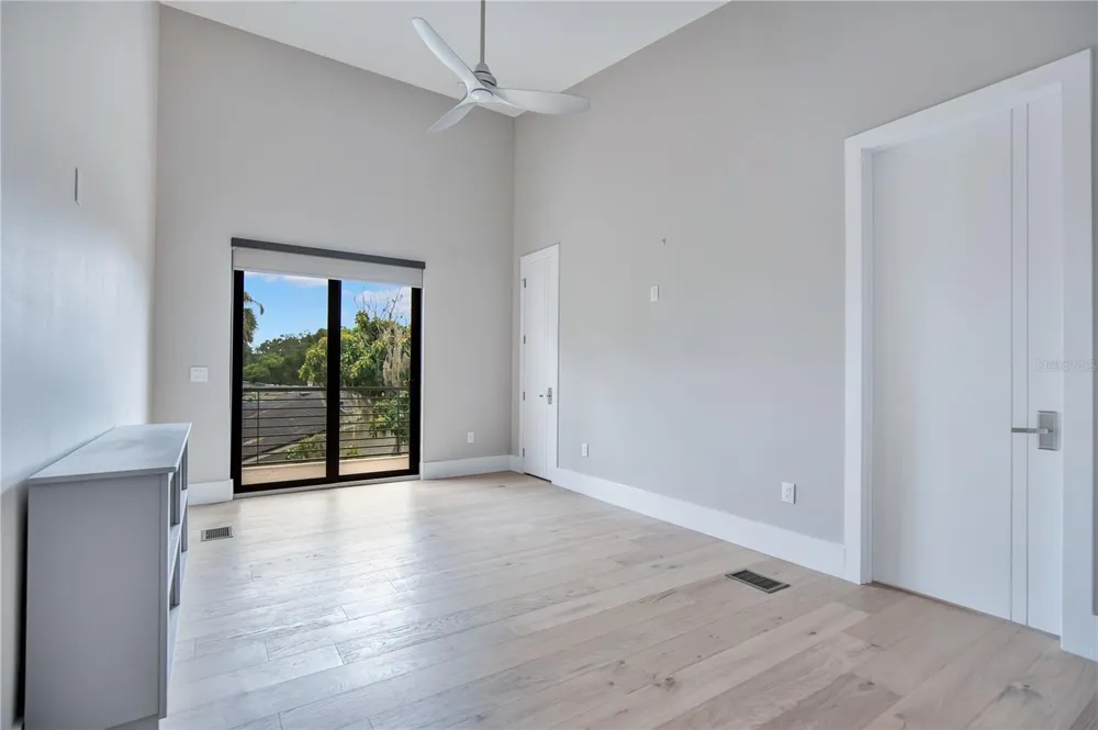 2207 KINDEL AVENUE Winter Park, FL 32789