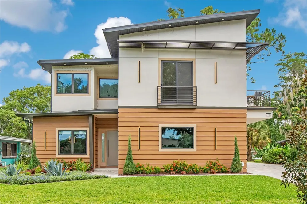 2207 KINDEL AVENUE Winter Park, FL 32789