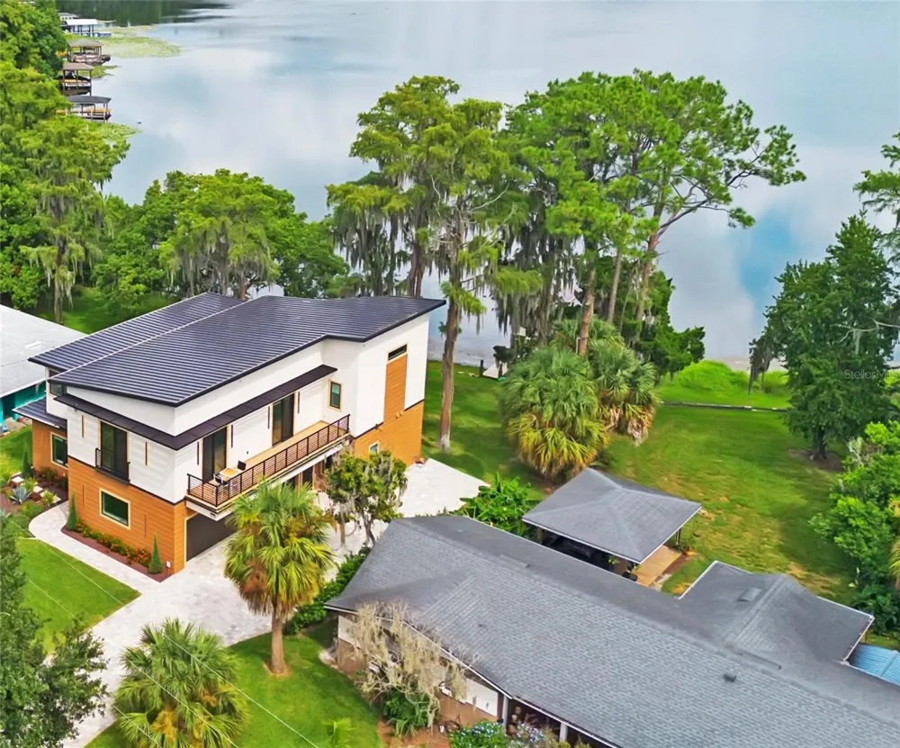 2207 KINDEL AVENUE Winter Park, FL 32789