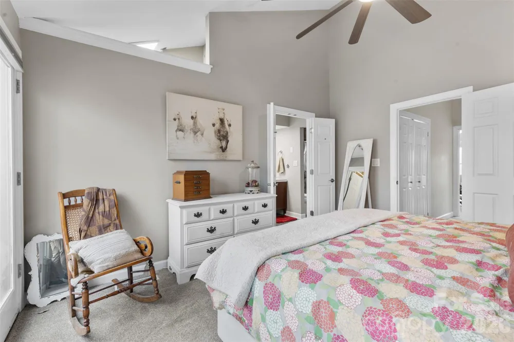 13820 Queens Harbor Road Charlotte, NC 28278