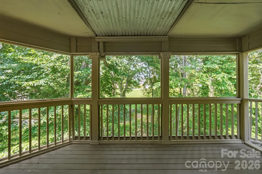 13820 Queens Harbor Road Charlotte, NC 28278
