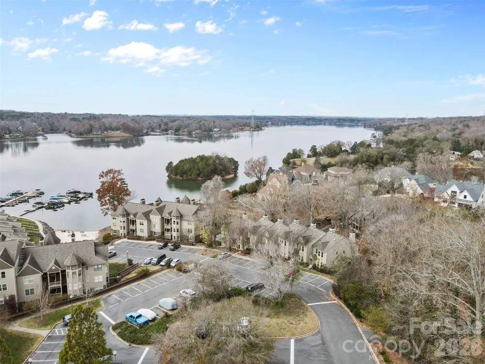 13820 Queens Harbor Road Charlotte, NC 28278