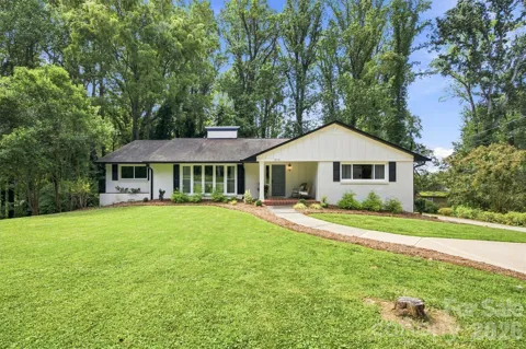 215 Pinehurst Lane