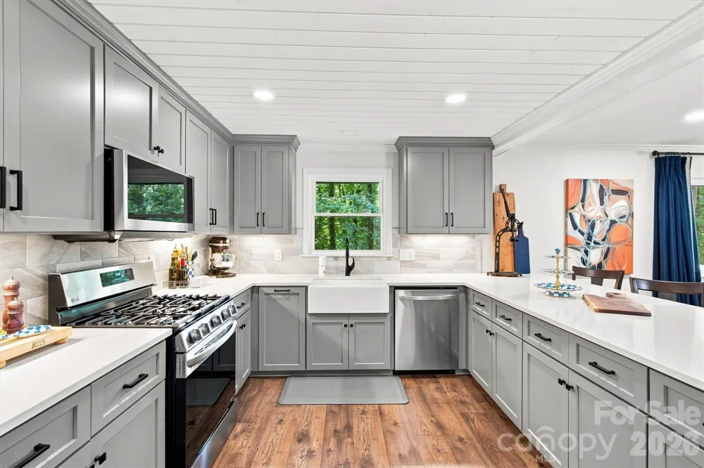 215 Pinehurst Lane Newton, NC 28658