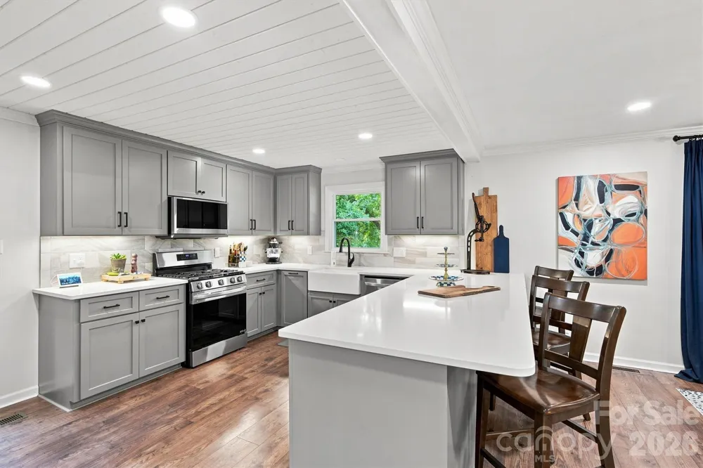 215 Pinehurst Lane Newton, NC 28658