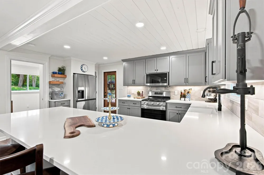 215 Pinehurst Lane Newton, NC 28658