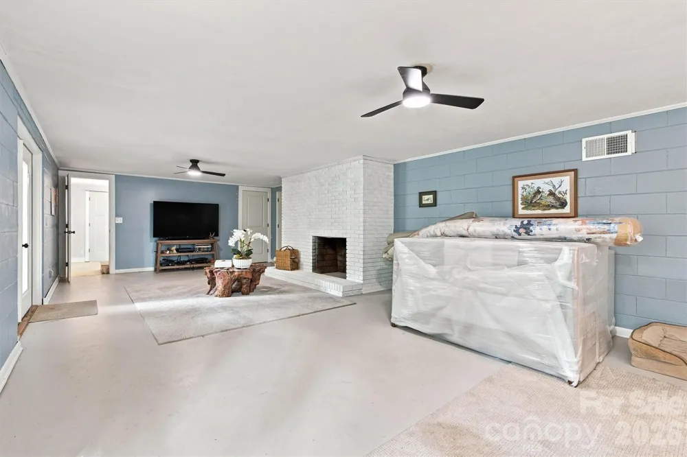 215 Pinehurst Lane Newton, NC 28658