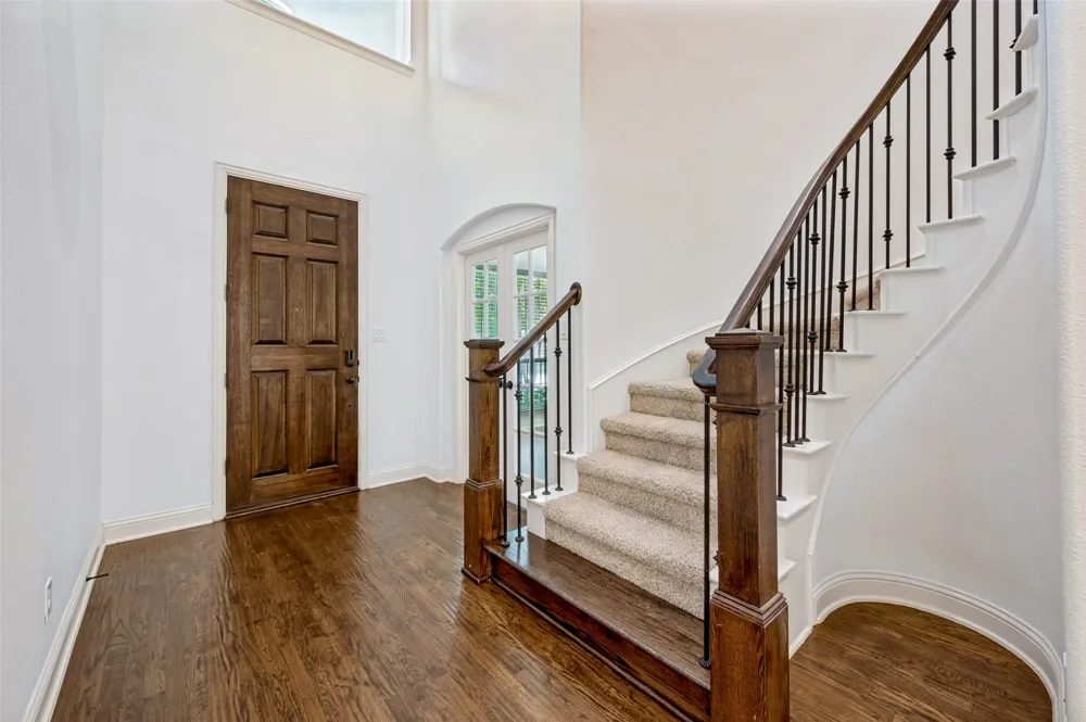 8100 Paisley The Colony, TX 75056
