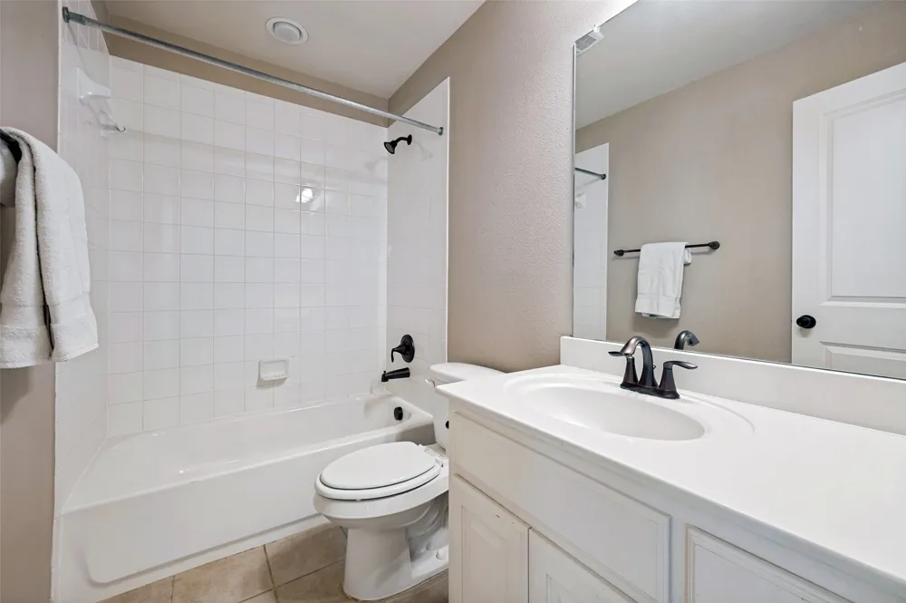 8100 Paisley The Colony, TX 75056