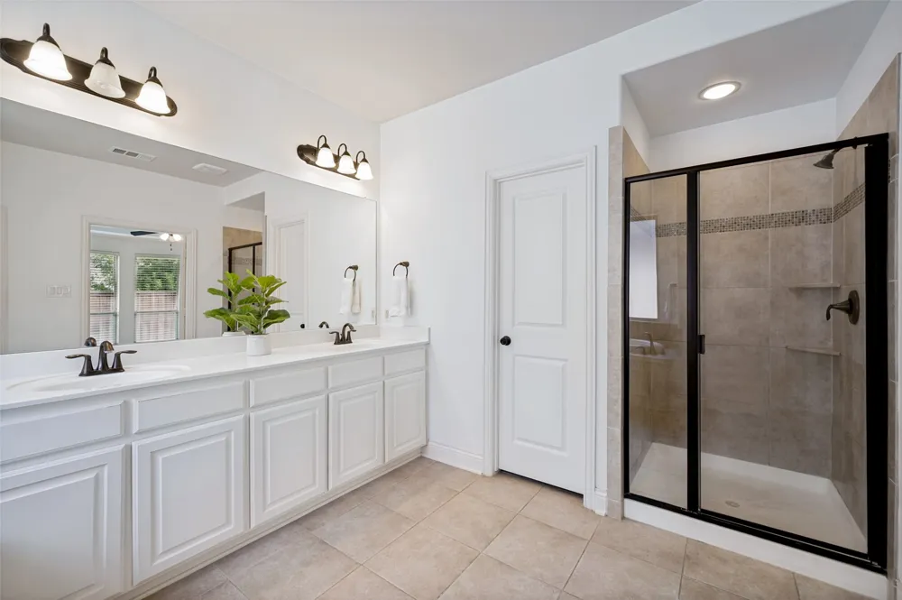 8100 Paisley The Colony, TX 75056