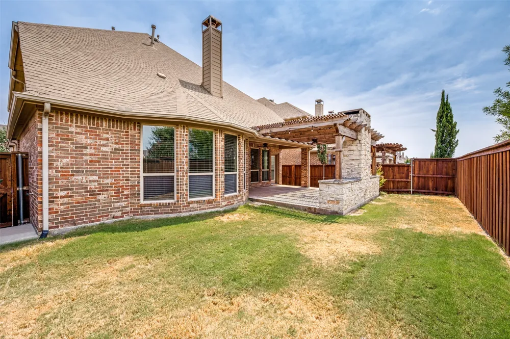8100 Paisley The Colony, TX 75056