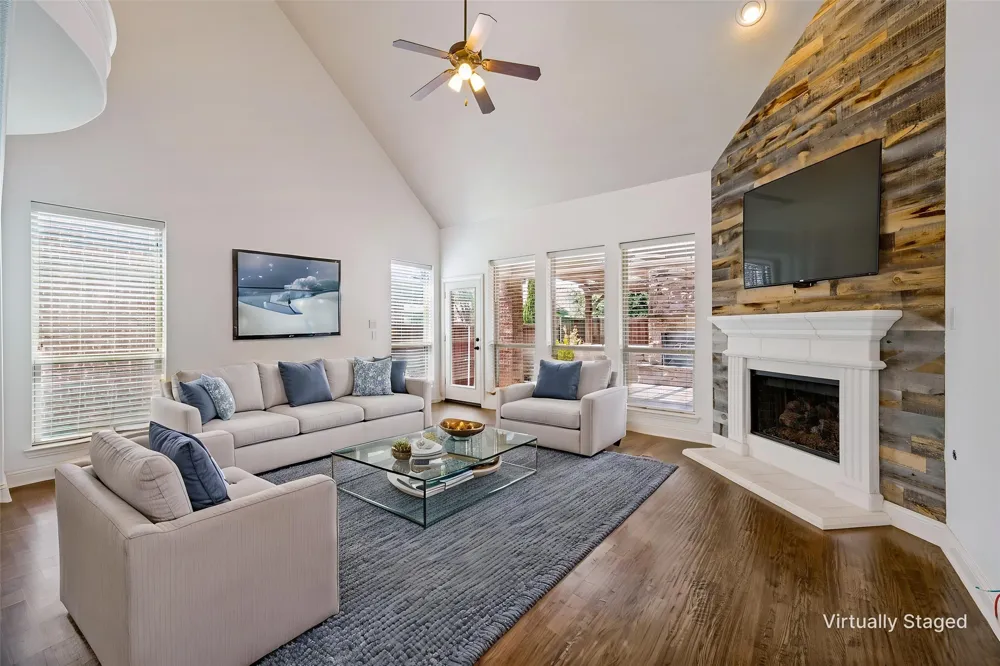 8100 Paisley The Colony, TX 75056