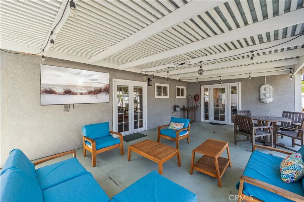 2972 Teakwood Place Costa Mesa, CA 92626