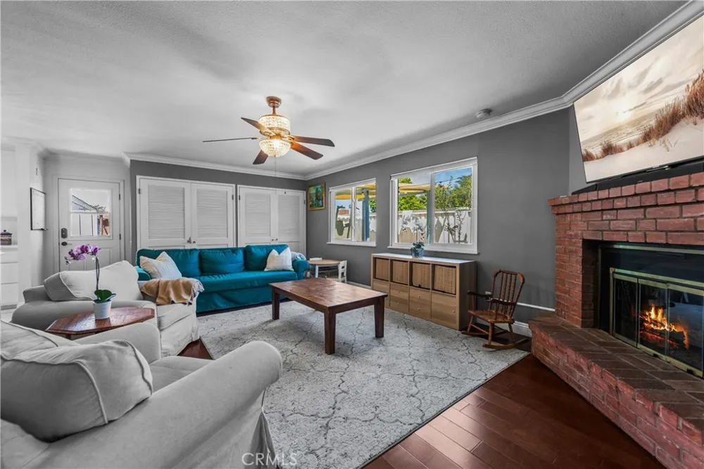 2972 Teakwood Place Costa Mesa, CA 92626