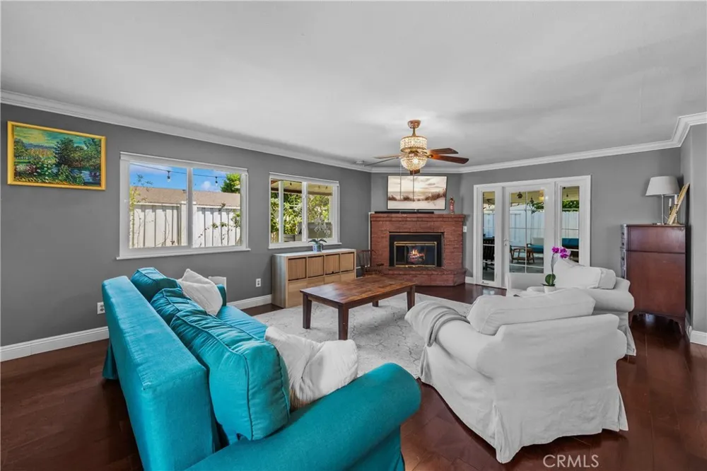 2972 Teakwood Place Costa Mesa, CA 92626