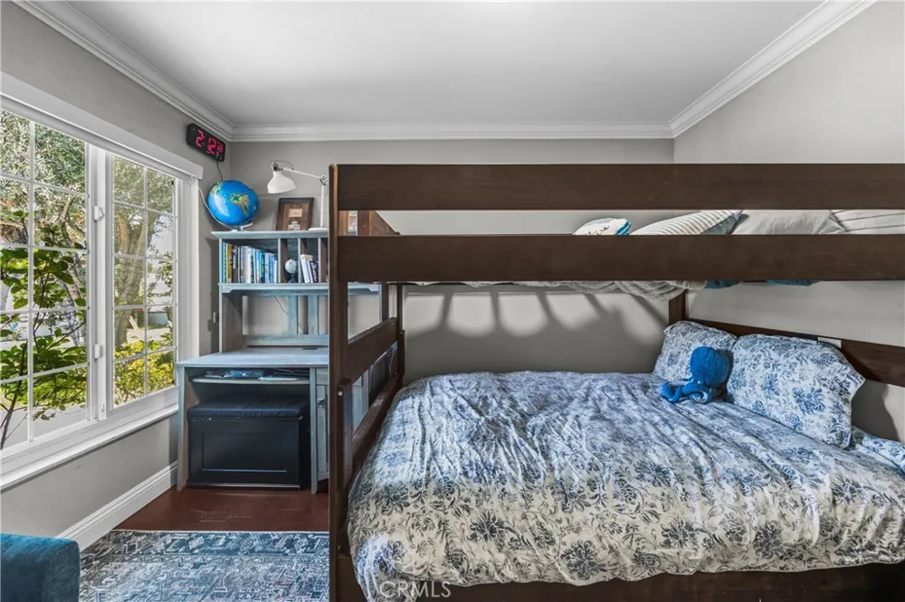 2972 Teakwood Place Costa Mesa, CA 92626
