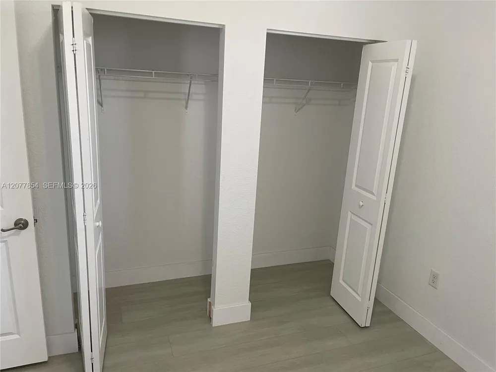 165 SE 21st Ter Homestead, FL 33033