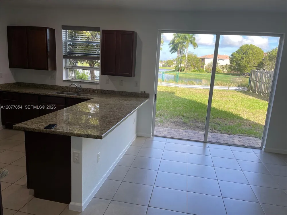 165 SE 21st Ter Homestead, FL 33033