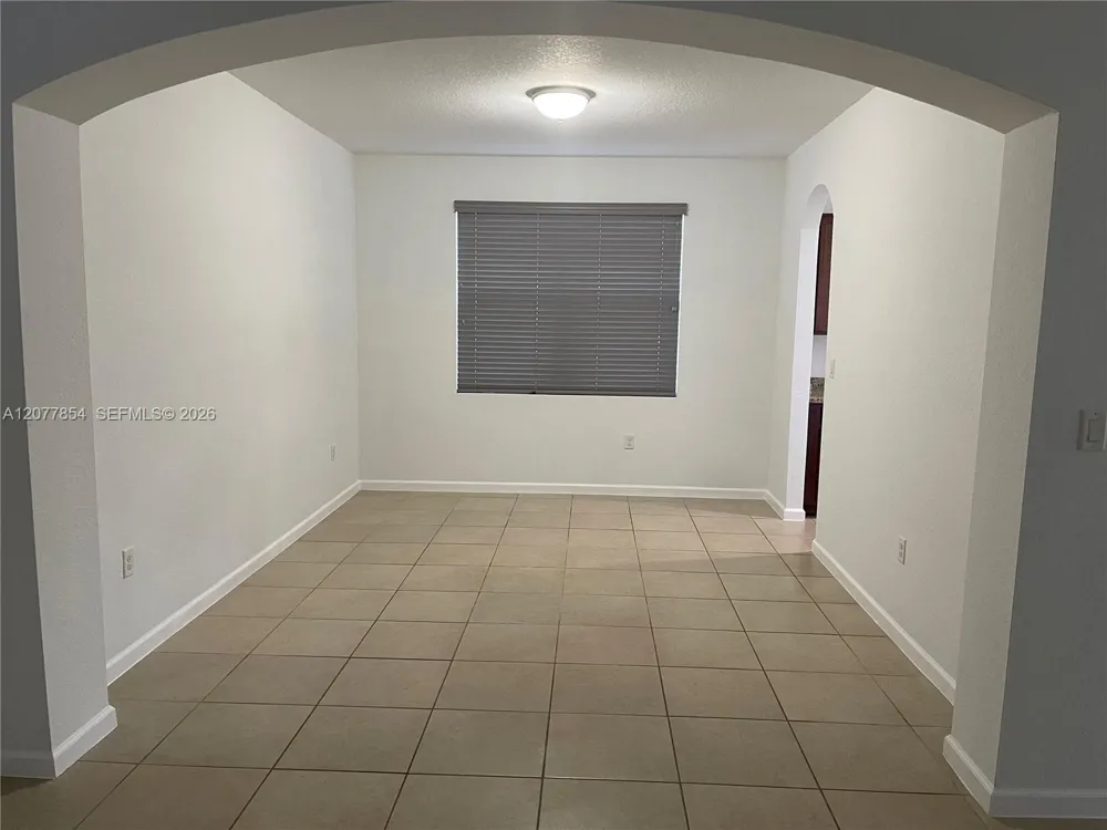 165 SE 21st Ter Homestead, FL 33033