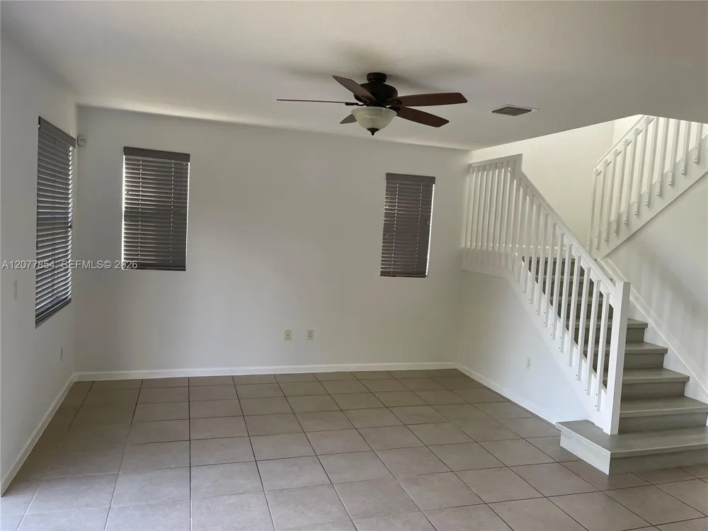 165 SE 21st Ter Homestead, FL 33033