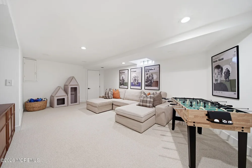 12 Elmwood Lane Fair Haven, NJ 07704