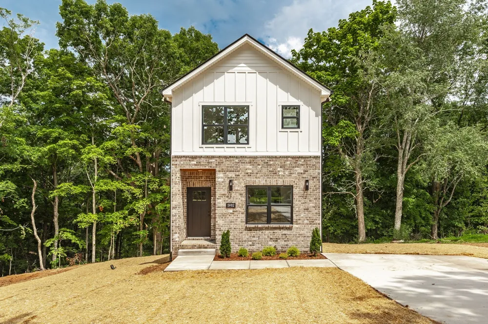 5982 GREER RD Goodlettsville, TN 37072