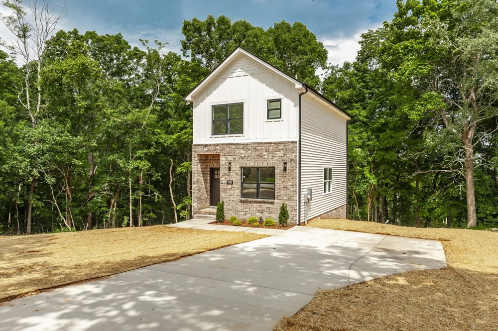 5982 GREER RD Goodlettsville, TN 37072