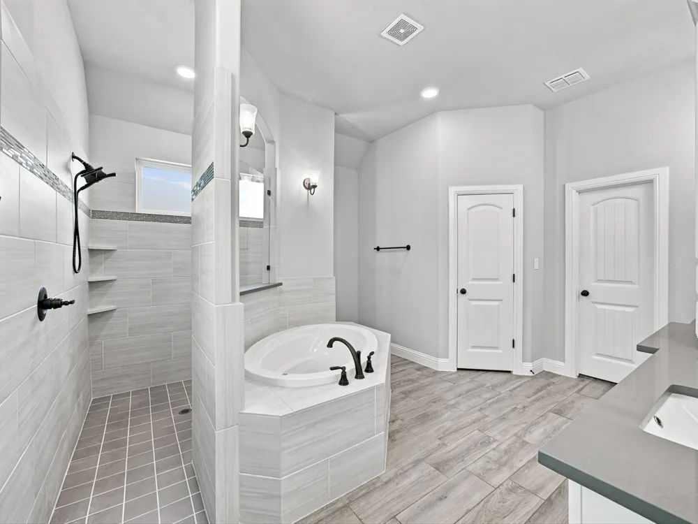128 Paradise Oaks Court Paradise, TX 76073