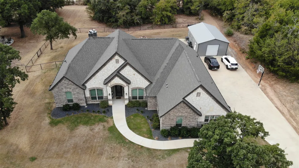 128 Paradise Oaks Court Paradise, TX 76073