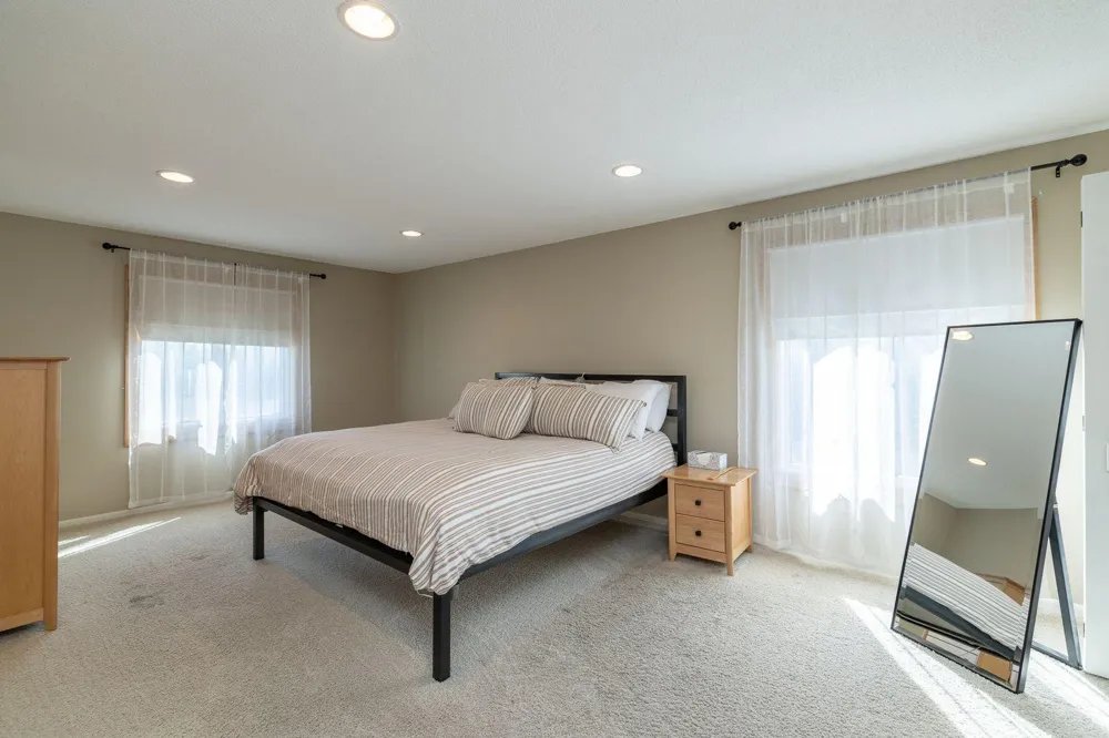 1860 Eagle Ridge Drive #W304 Mendota Heights, MN 55118