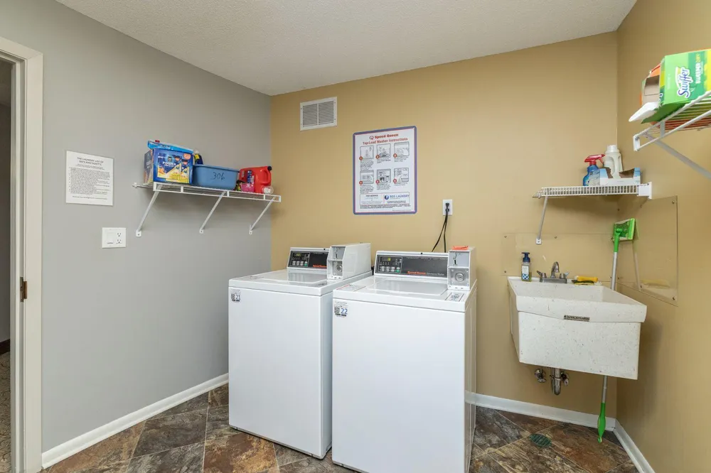1860 Eagle Ridge Drive #W304 Mendota Heights, MN 55118