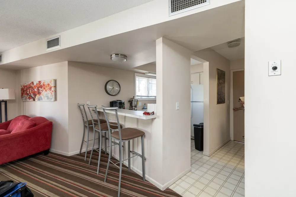 1860 Eagle Ridge Drive #W304 Mendota Heights, MN 55118