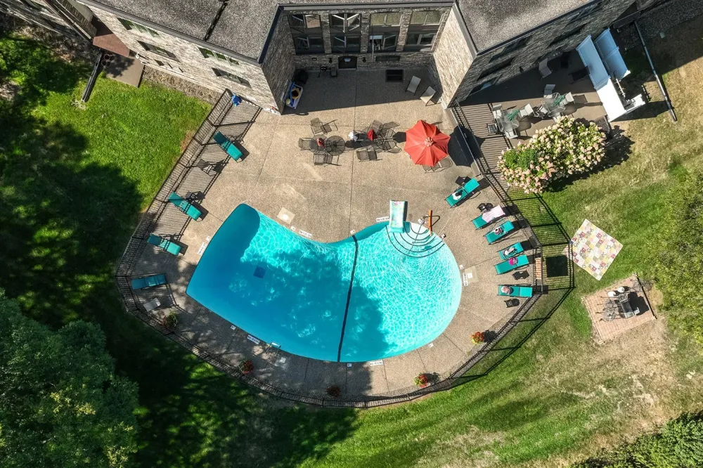 1860 Eagle Ridge Drive #W304 Mendota Heights, MN 55118