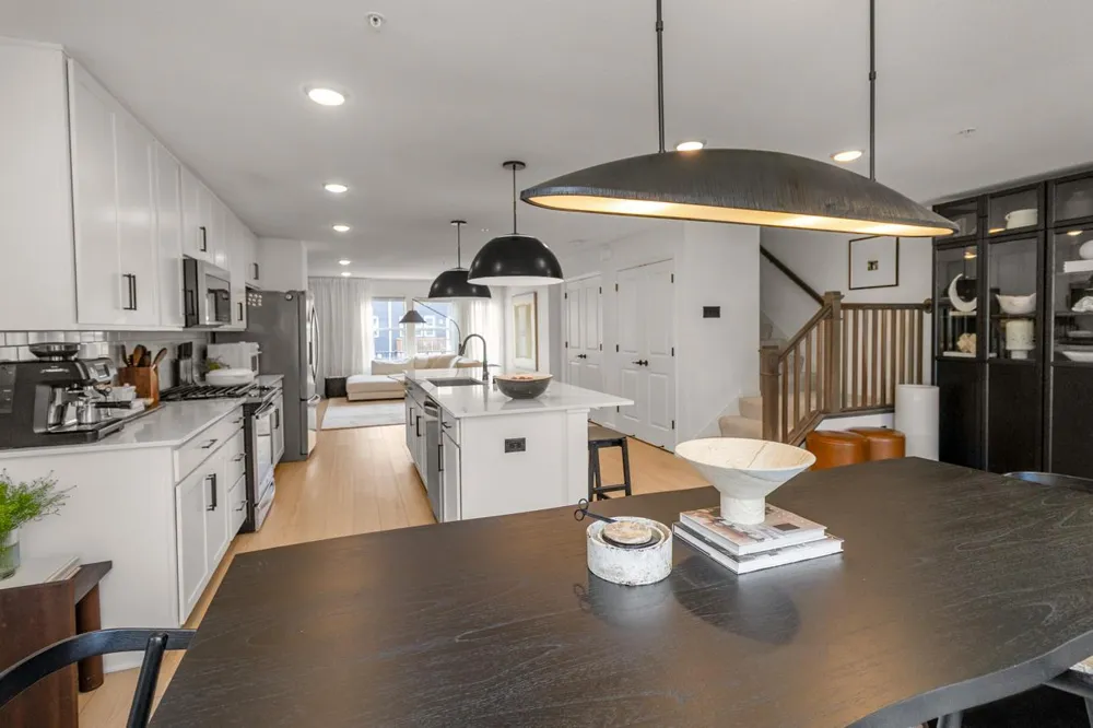 15577 Everglade Avenue Apple Valley, MN 55124