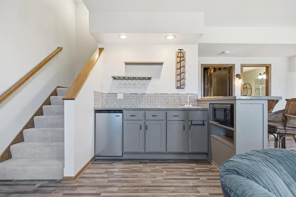 19331 Baldwin Street NW Elk River, MN 55330